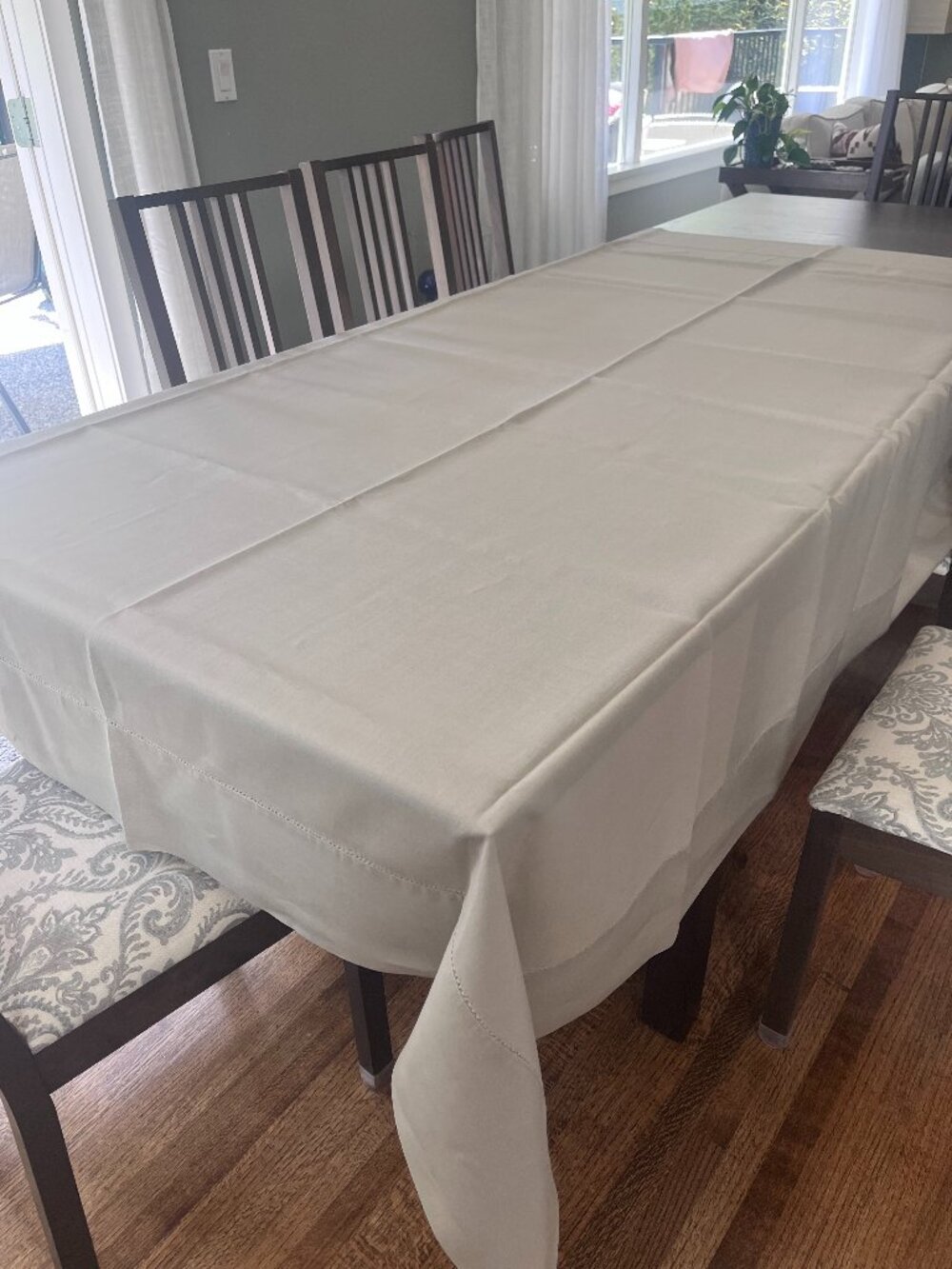 100% LINEN Hemstitched tablecloth